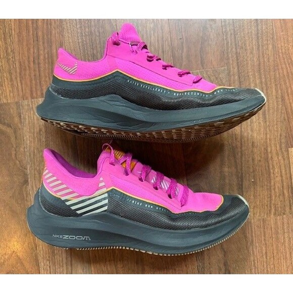 Nike Air Zoom Winflo 6 Shield Running Shoes Women’s Size 7 Fire Pink Neon - Picture 6 of 11